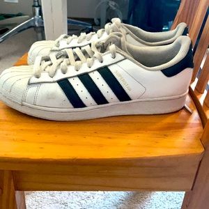 Adidas Superstar